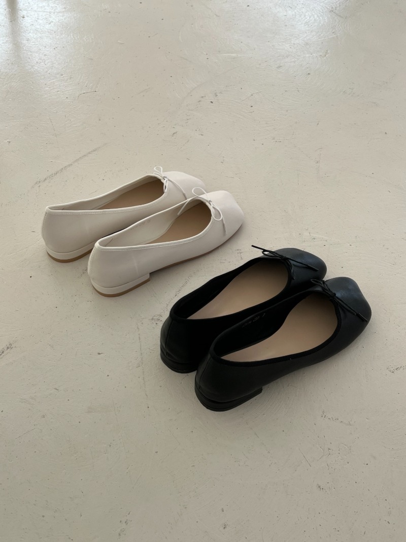 Square Flat Shoes (2color)